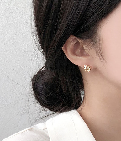 mini stone earring