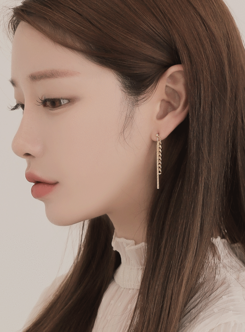 the chain earring