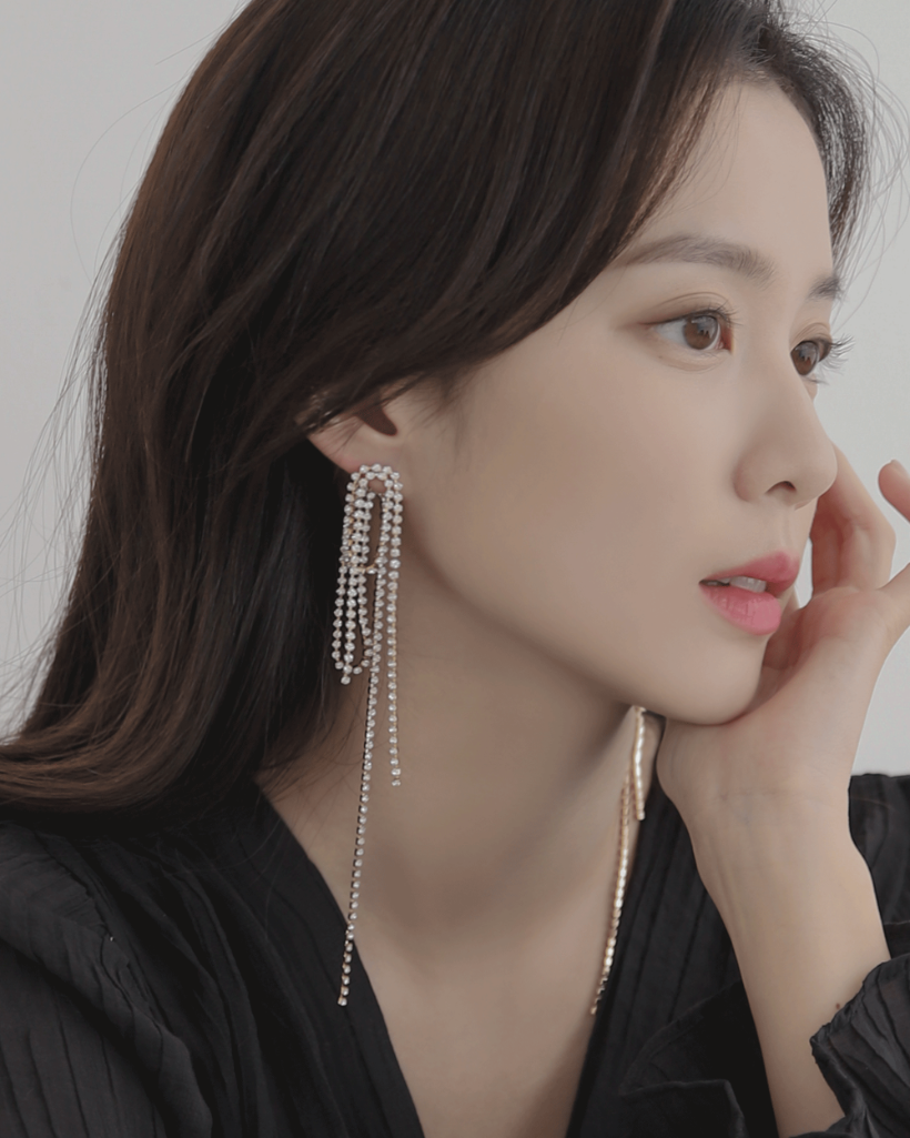 tail cubic earring