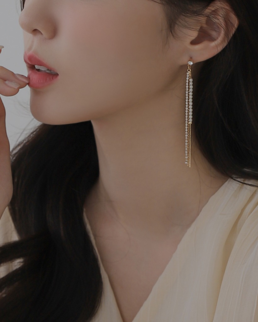 delight long earring