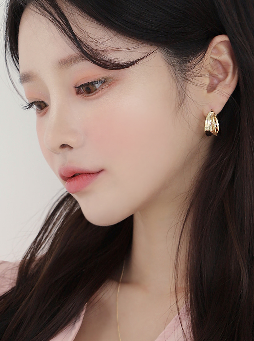 kozel earring